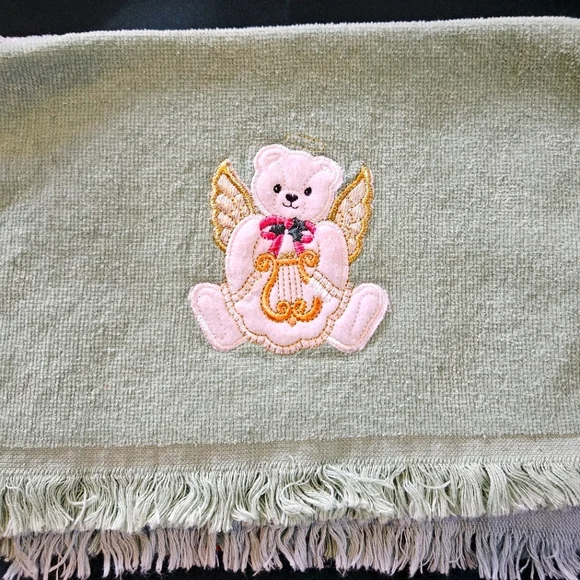 15 Piece Holiday Hand Towel Bundle - Picture 10 of 15